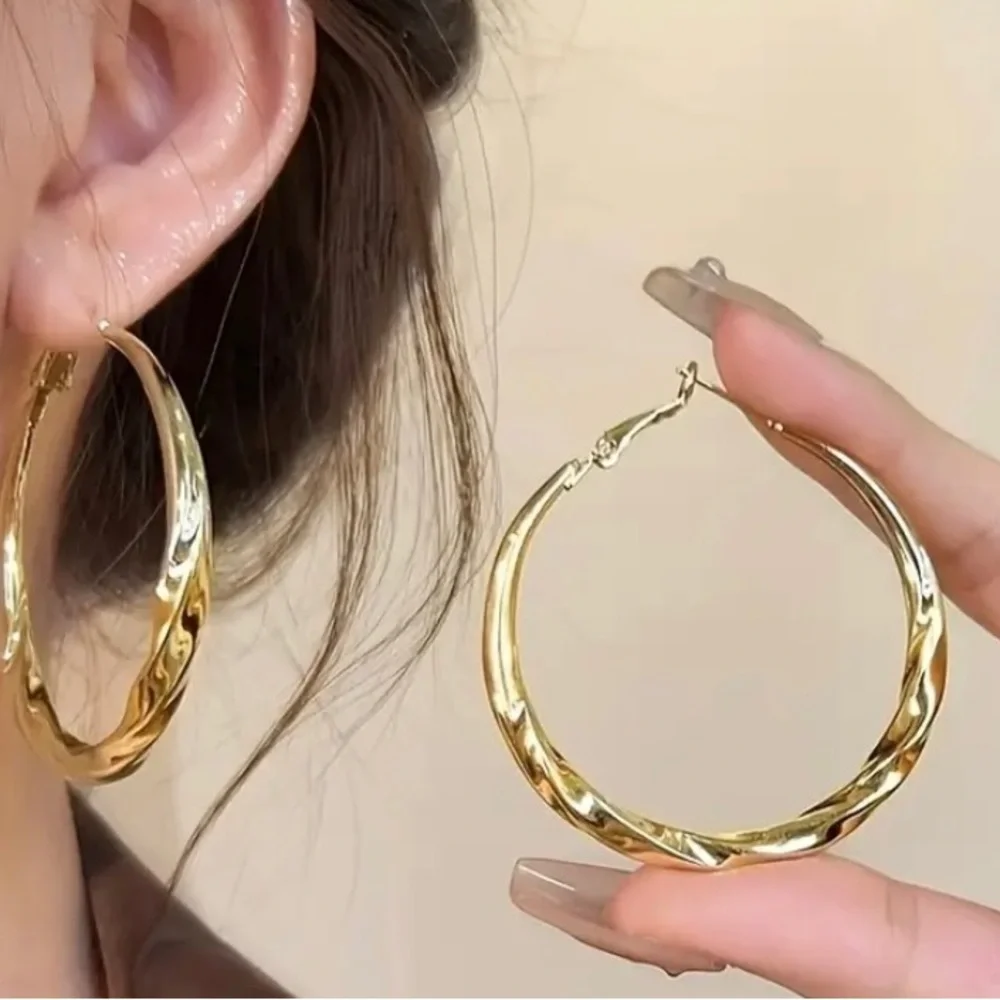 18k Gold Hoop Earrings 2.5”